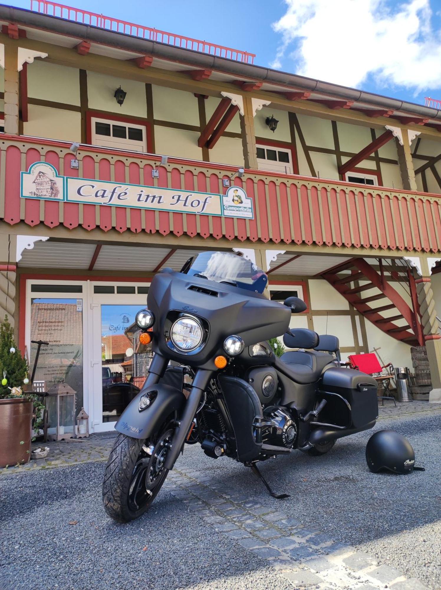 Cafe Im Hof- Bed & Breakfast Streufdorf Exterior foto