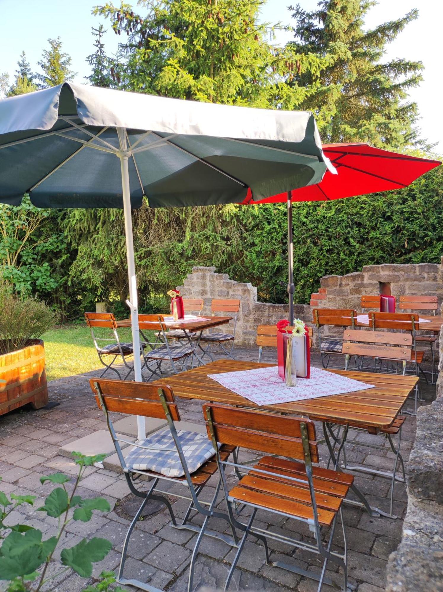 Cafe Im Hof- Bed & Breakfast Streufdorf Exterior foto