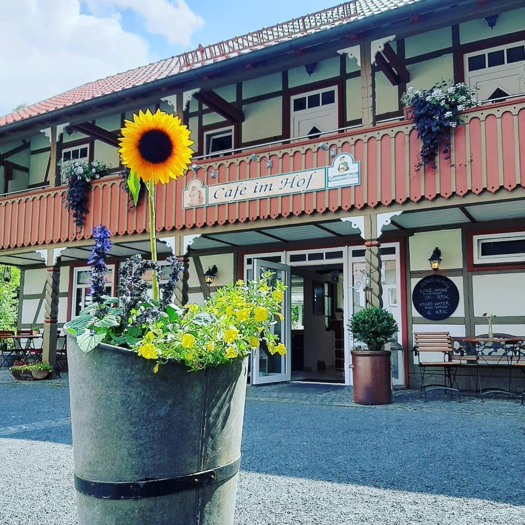 Cafe Im Hof- Bed & Breakfast Streufdorf Exterior foto