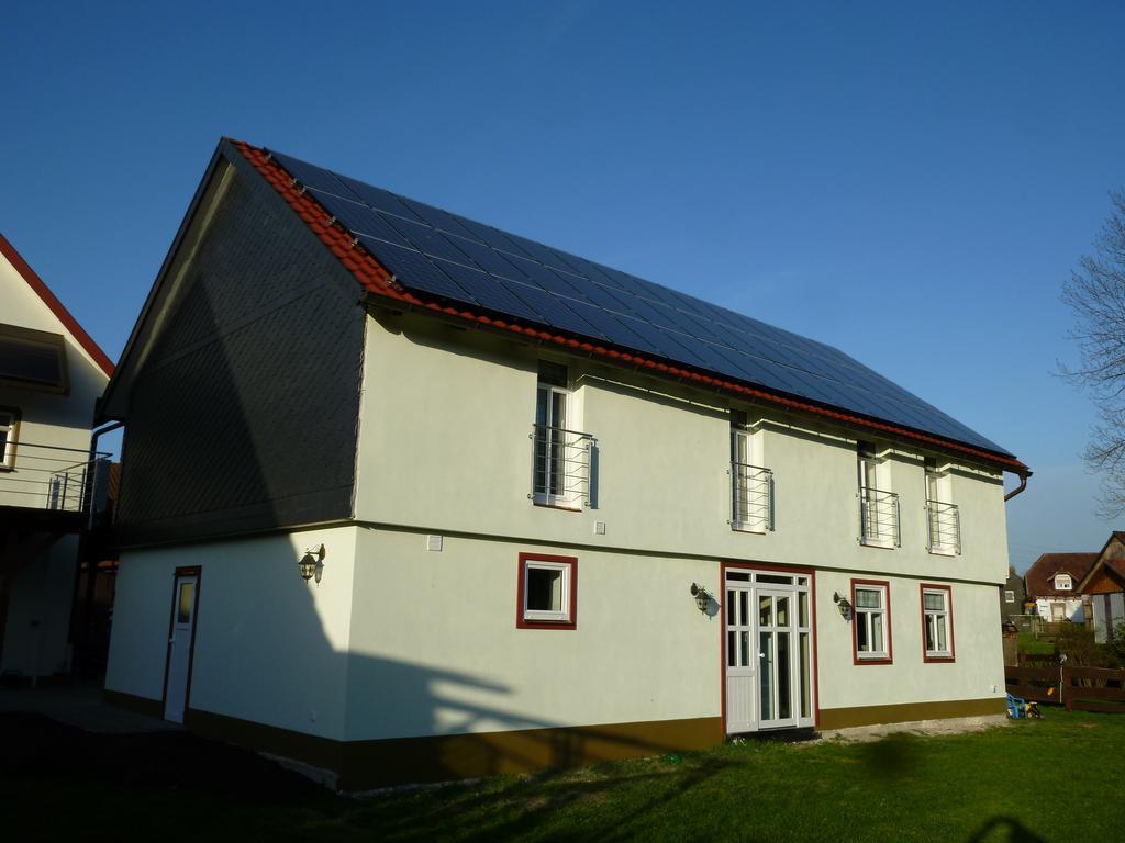 Cafe Im Hof- Bed & Breakfast Streufdorf Exterior foto