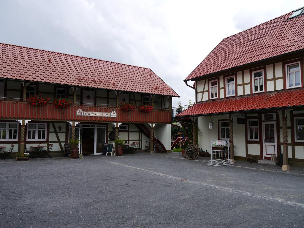 Cafe Im Hof- Bed & Breakfast Streufdorf Exterior foto