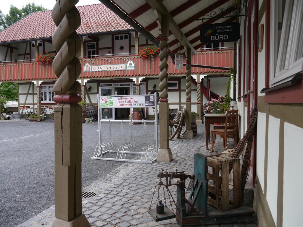 Cafe Im Hof- Bed & Breakfast Streufdorf Exterior foto
