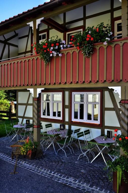 Cafe Im Hof- Bed & Breakfast Streufdorf Exterior foto