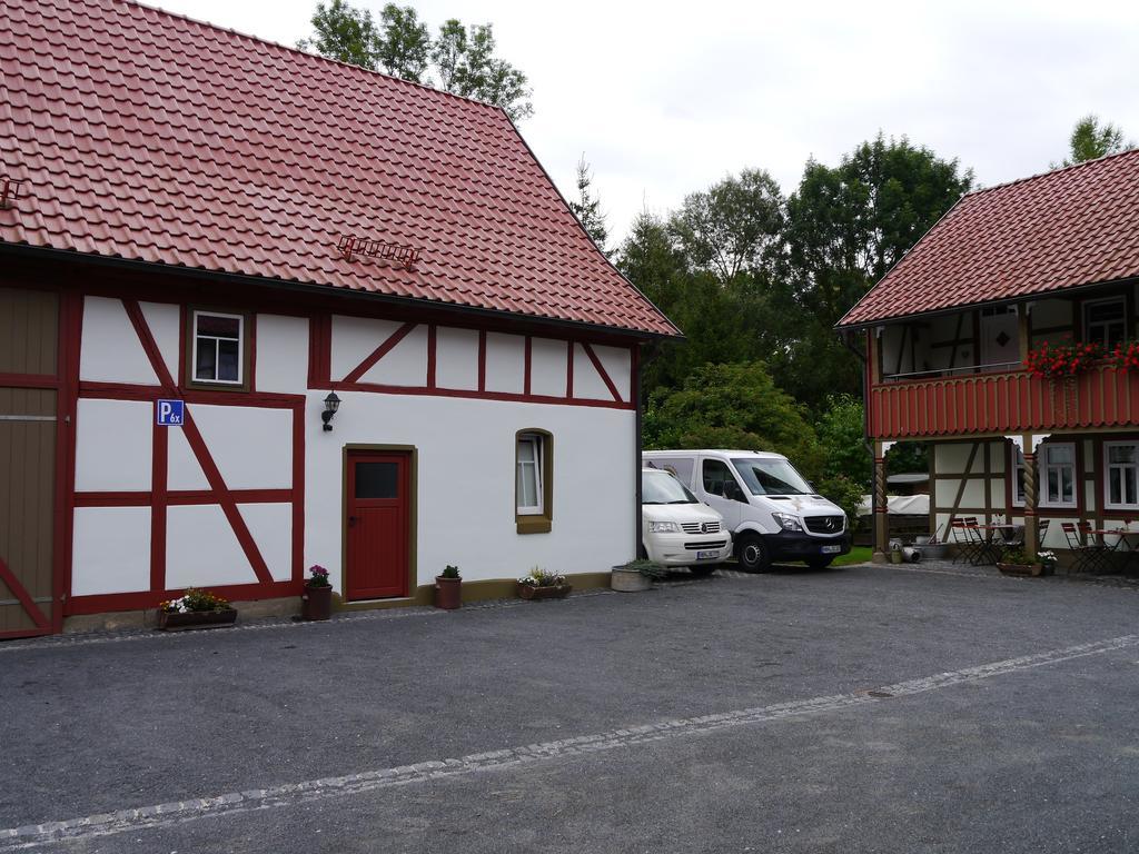 Cafe Im Hof- Bed & Breakfast Streufdorf Exterior foto