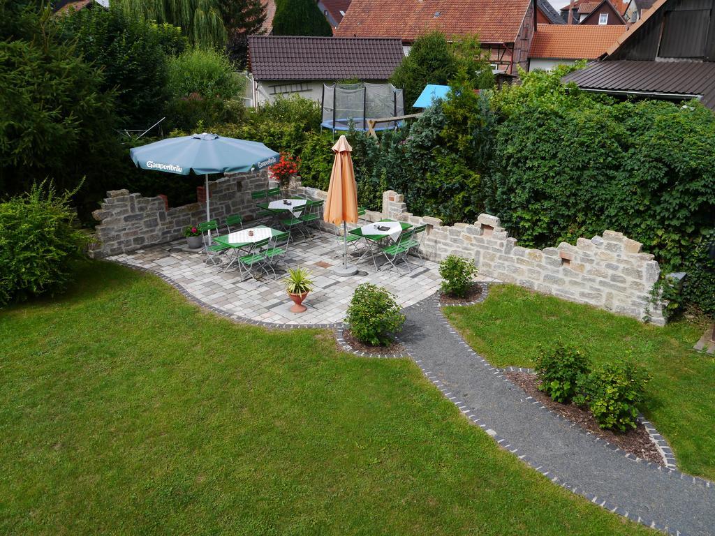 Cafe Im Hof- Bed & Breakfast Streufdorf Exterior foto
